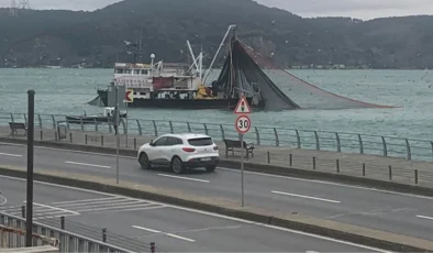 İSTANBUL BOĞAZI’NDA TEKNELER KIYIYA YAKLAŞTI,  “24 METRE” TARTIŞMASI ÇIKTI