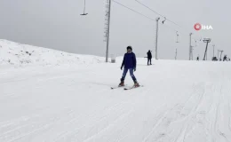 Küpkıran Kayak Merkezi kayak severlerle doldu